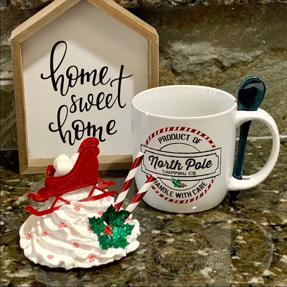 Handmade Mug Topper with Mug. - Picture 3 of 3